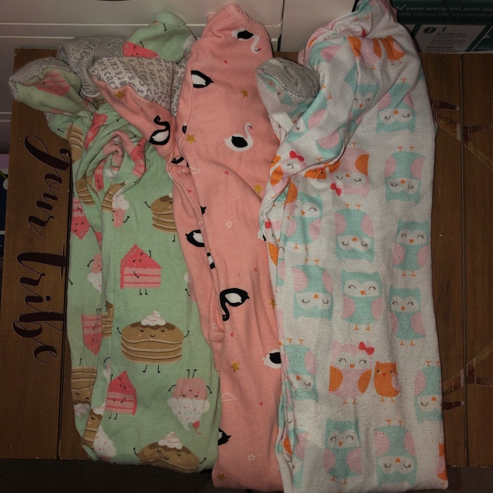 3T Carters Pajamas